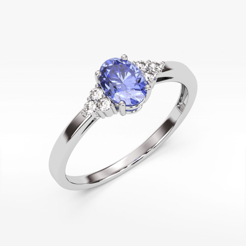 Pierścionek z tanzanitem i diamentami
