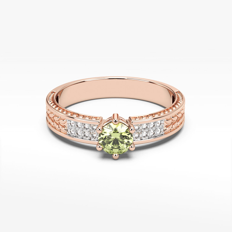 Pierścionek z oliwinem i diamentami