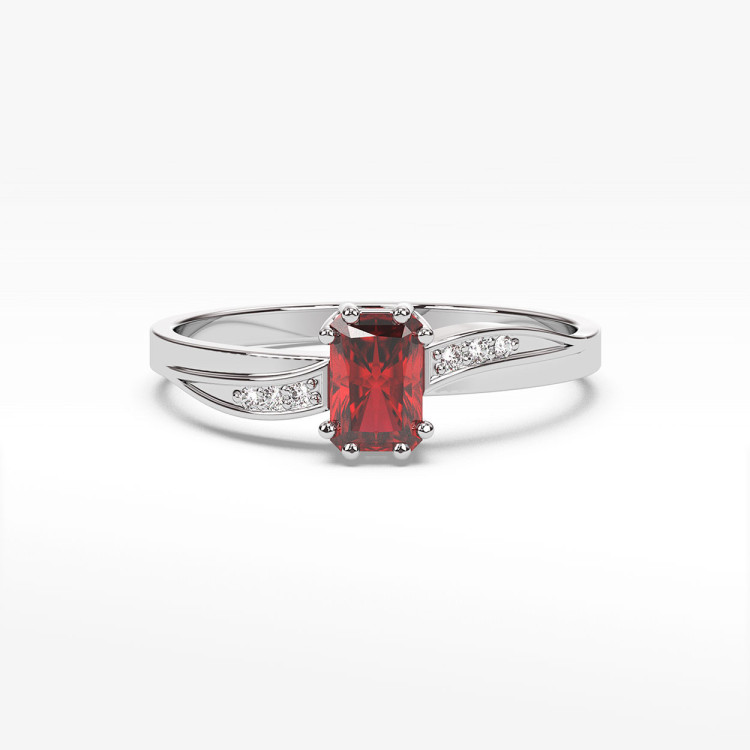 Pierścionek ze złota z rubinem i diamentami