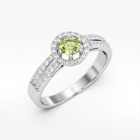 Złoty pierścionek z oliwinem i diamentami