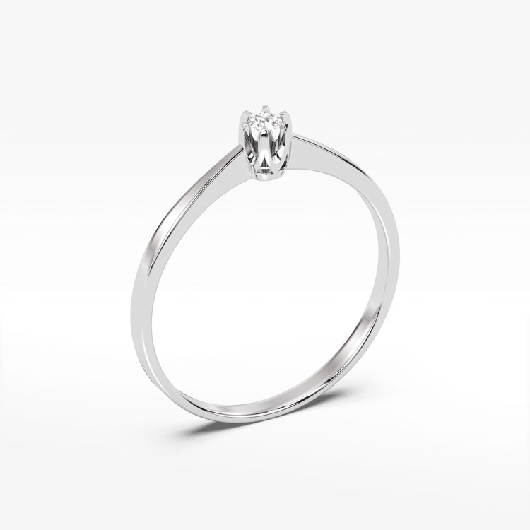 Pierścionek z diamentem