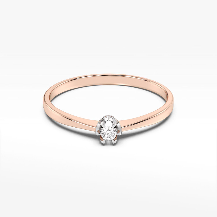 Pierścionek z diamentem