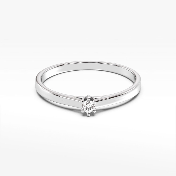 Pierścionek z diamentem