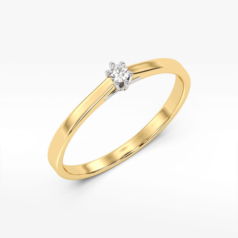 Pierścionek z diamentem