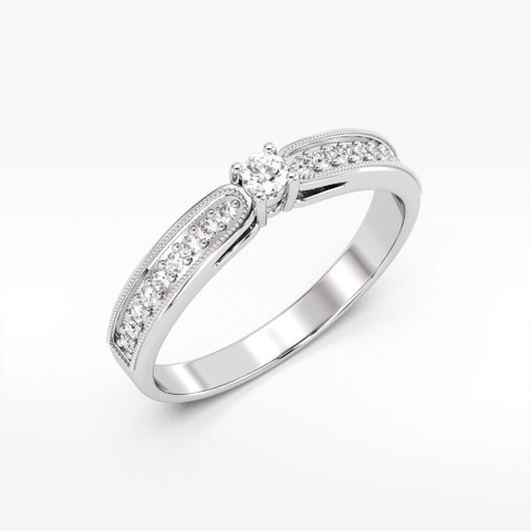 Pierścionek z diamentami