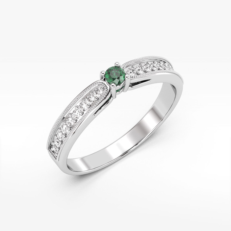 Pierścionek z szmaragdem i diamentami