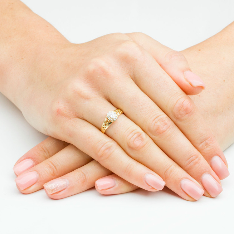 Pierścionek ze złota z cyrkoniami