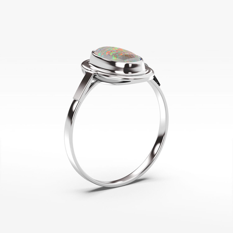 Pierścionek ze złota z opalem