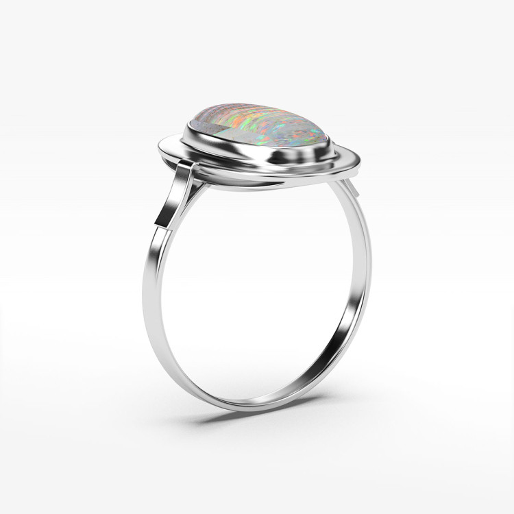 Pierścionek ze złota z opalem