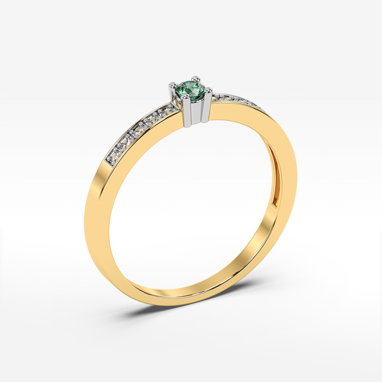 Pierścionek ze szmaragdem i diamentami
