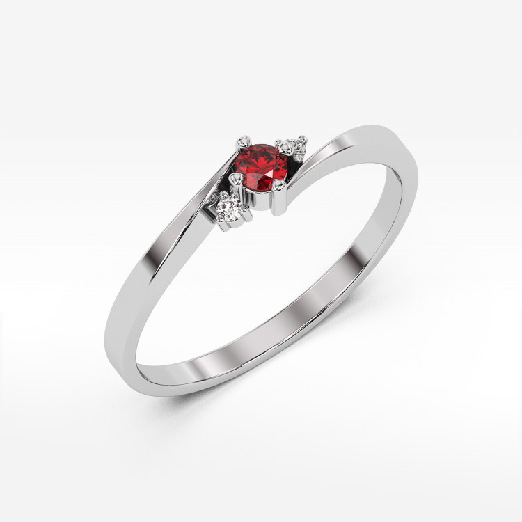 Pierścionek ze złota z rubinem i diamentami