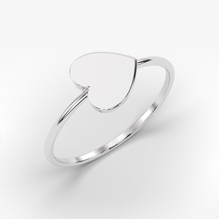 Pierścionek ze złota z sercem