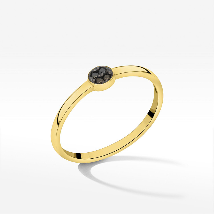 Pierścionek ze złota z czarnymi cyrkoniami