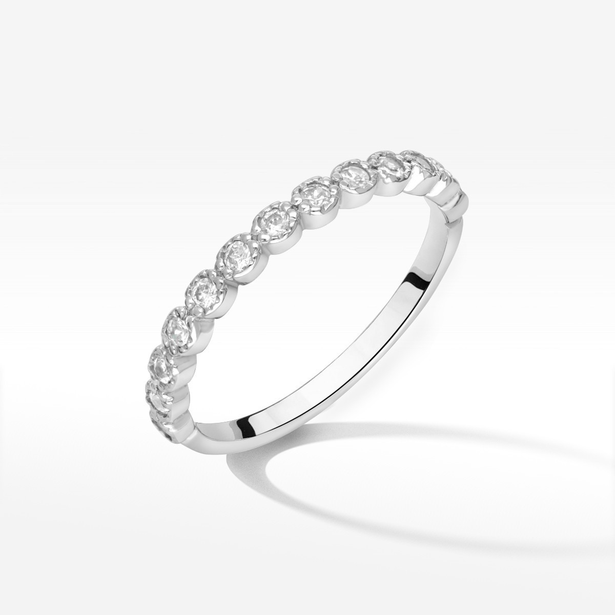 Pierścionek ze złota z cyrkoniami