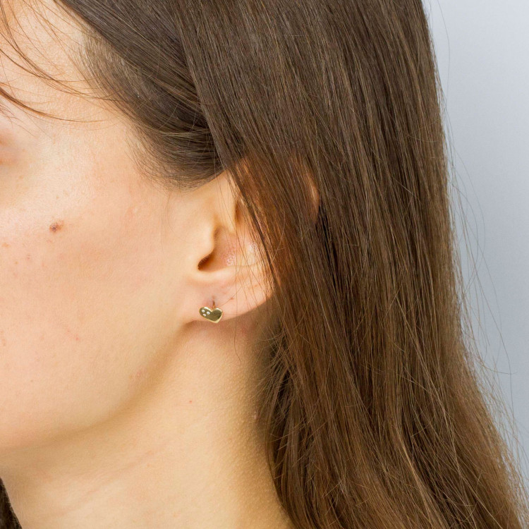 Kolczyki ze złota serce z białymi cyrkoniami