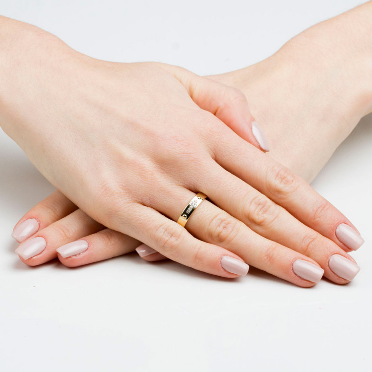 Pierścionek ze złota z białymi cyrkoniami