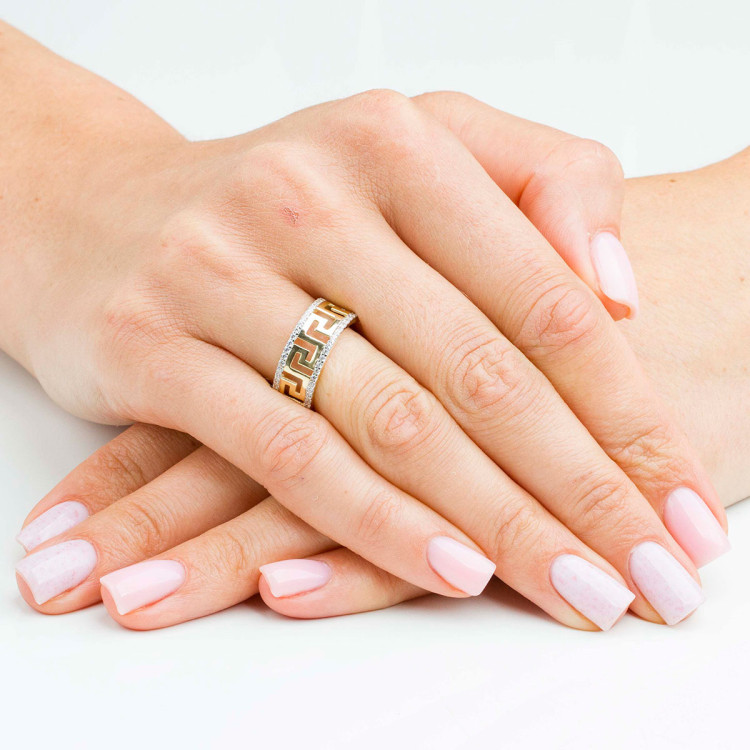 Pierścionek ze złota z białymi cyrkoniami i wzorem greckim