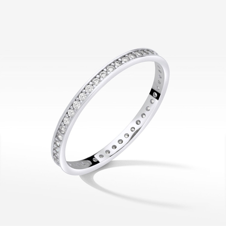 Pierścionek ze złota z białymi cyrkoniami