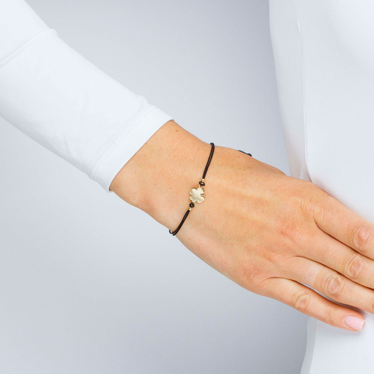 Bransoletka ze złota na sznurku czterolistna koniczyna