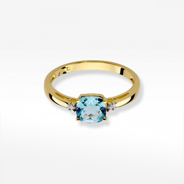 Pierścionek zaręczynowy z topazem