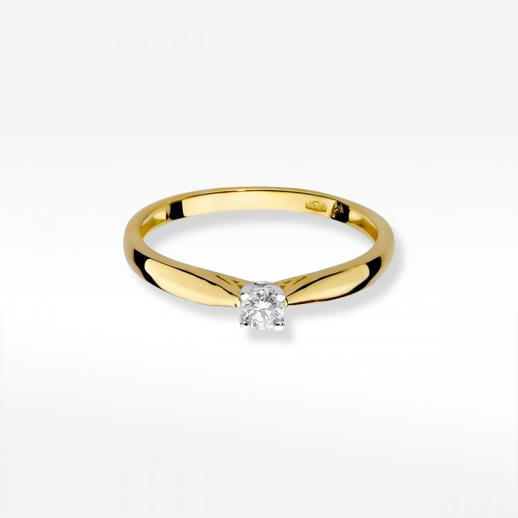 Pierścionek zaręczynowy z diamentem