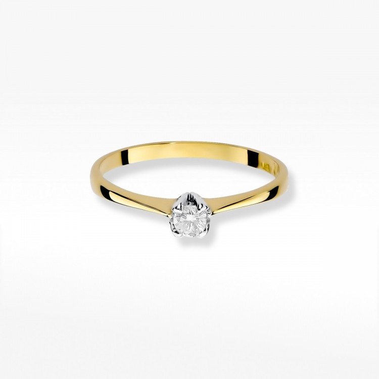 Pierścionek zaręczynowy z diamentem