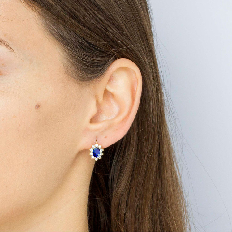 Złote kolczyki z szafirem i diamentami