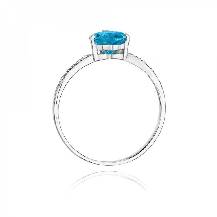 Pierścionek zaręczynowy z topazem