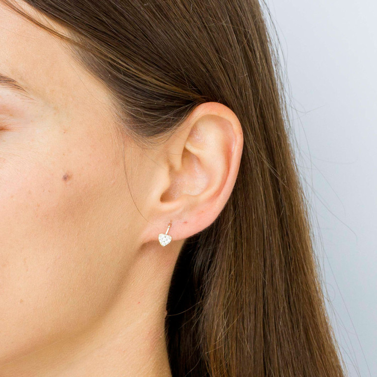 Kolczyki ze złota serduszka z białymi cyrkoniami