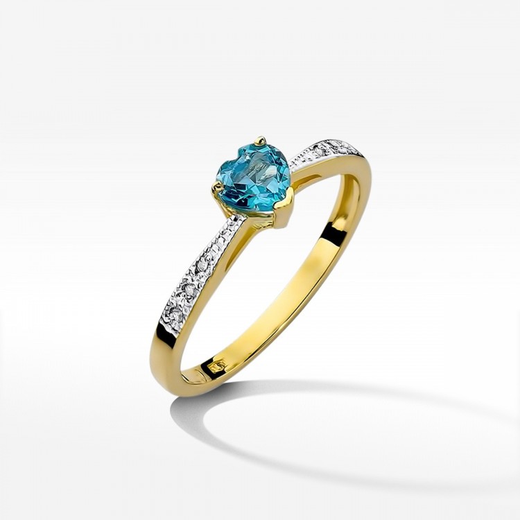 Pierścionek zaręczynowy z topazem