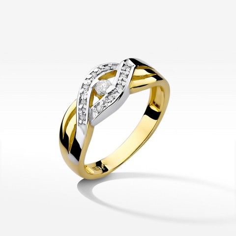 Pierścionek zaręczynowy z diamentami