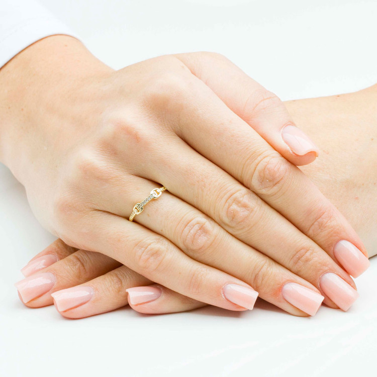 Pierścionek ze złota z cyrkoniami