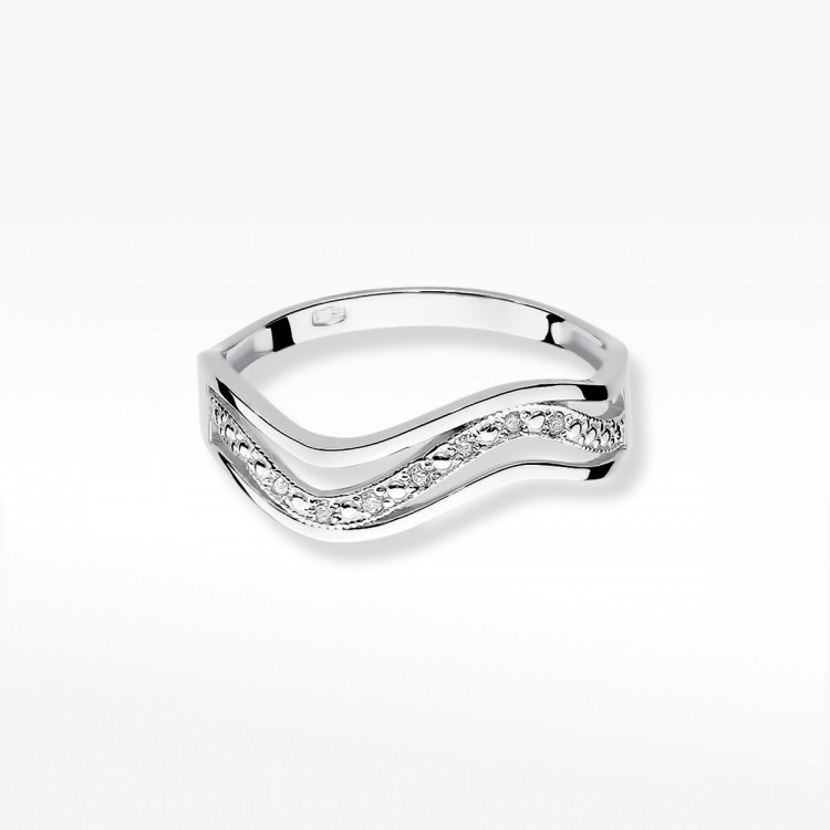 Pierścionek zaręczynowy z diamentami