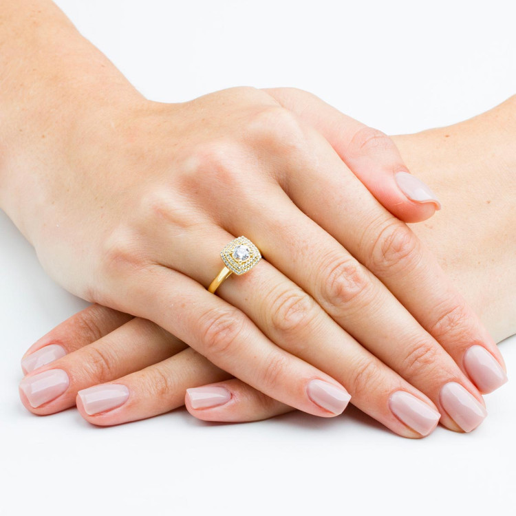 Pierścionek ze złota z diamentami laboratoryjnymi 0.50ct