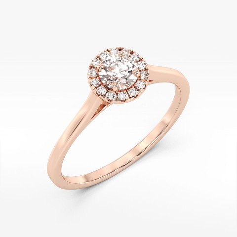 Pierścionek z diamentami laboratoryjnymi