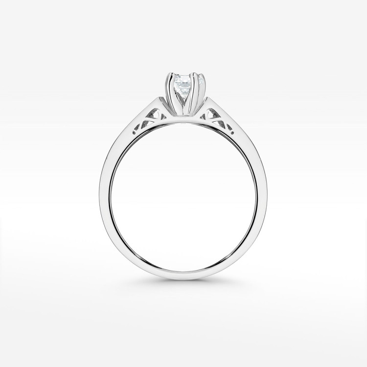 Pierścionek zaręczynowy z diamentami laboratoryjnymi