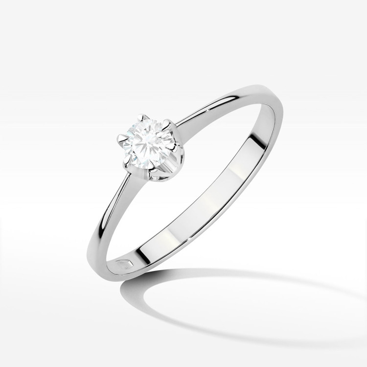 Pierścionek z białego złota z diamentem laboratoryjnym 0.20ct