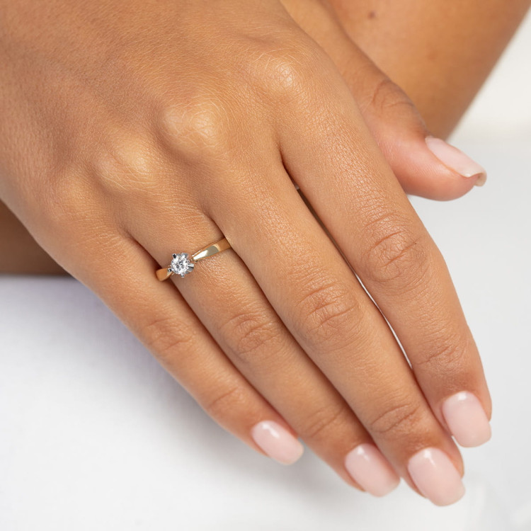 Pierścionek zaręczynowy z diamentem laboratoryjnym 0.20ct