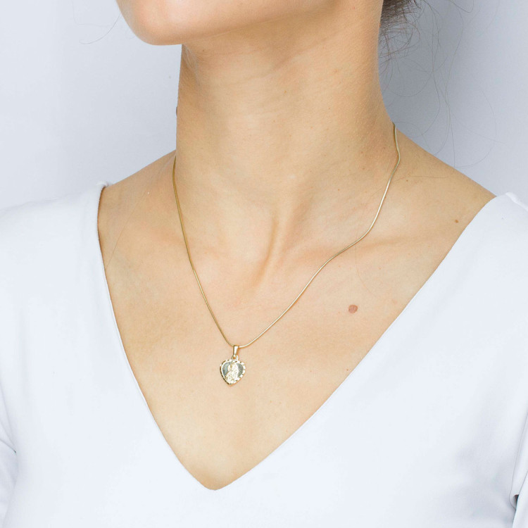 Zawieszka ze złota serce z matką boską