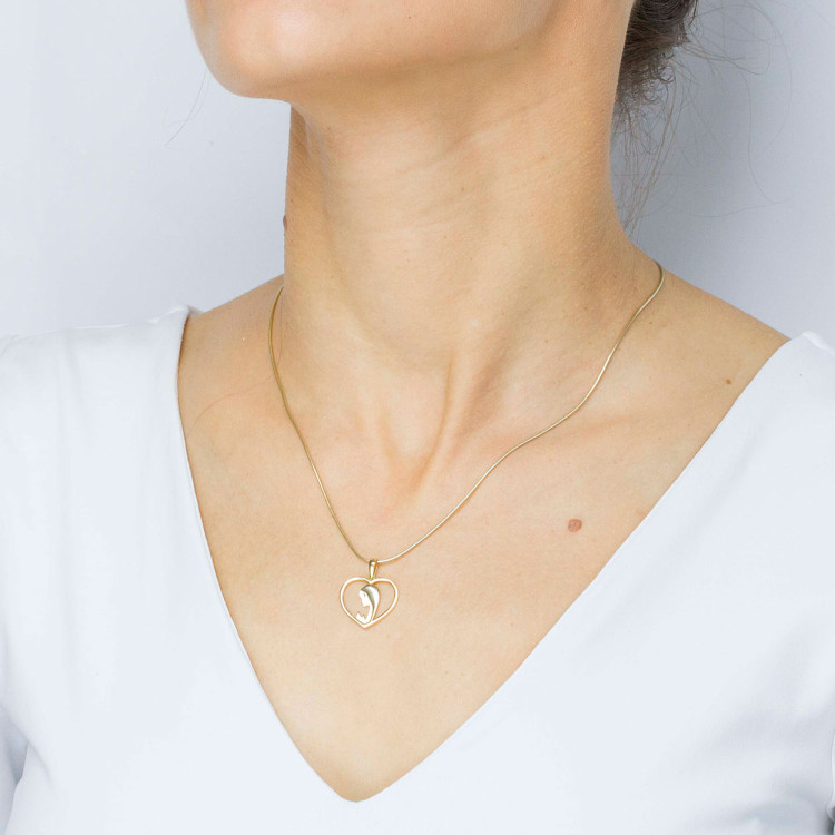 Zawieszka ze złota serce z matką boską