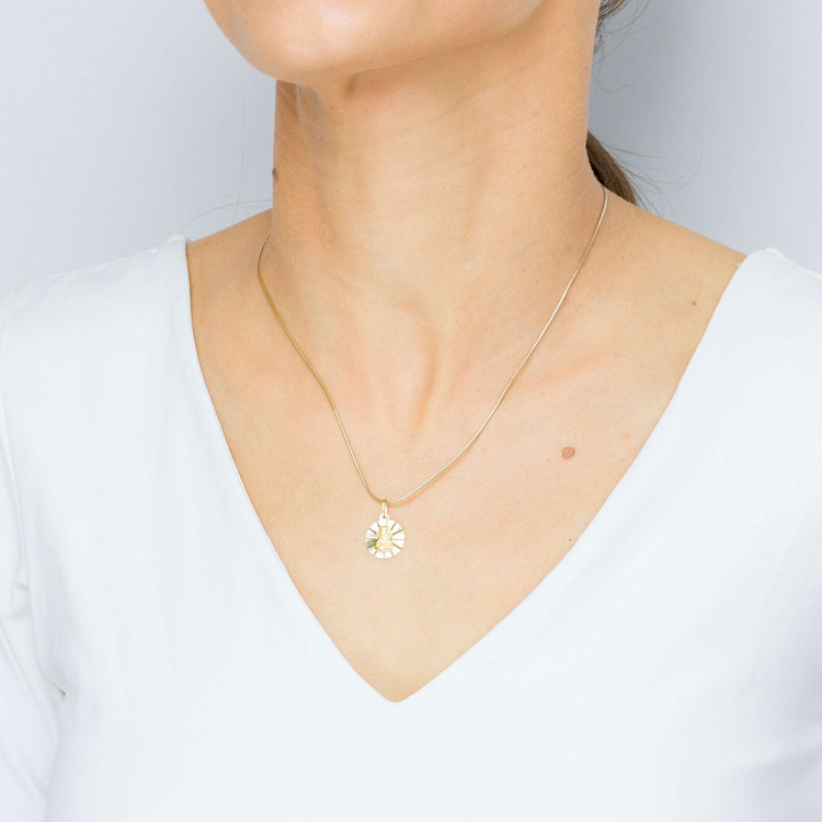 Zawieszka ze złota medalik z matką boską