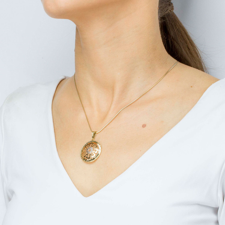 Zawieszka ze złota z wzorem greckim