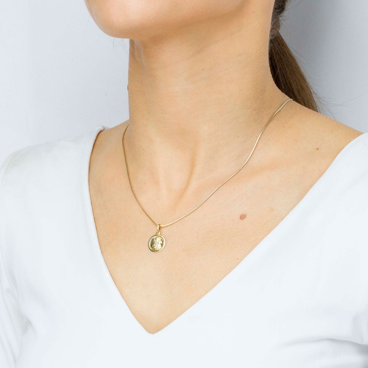 Zawieszka ze złota medalik z matką boską