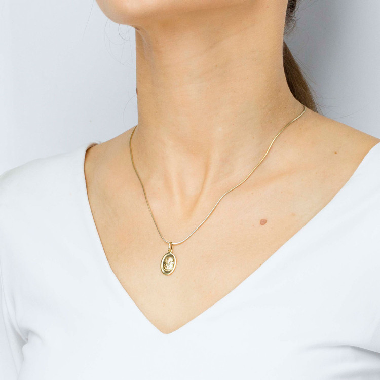 Zawieszka ze złota medalik z matką boską