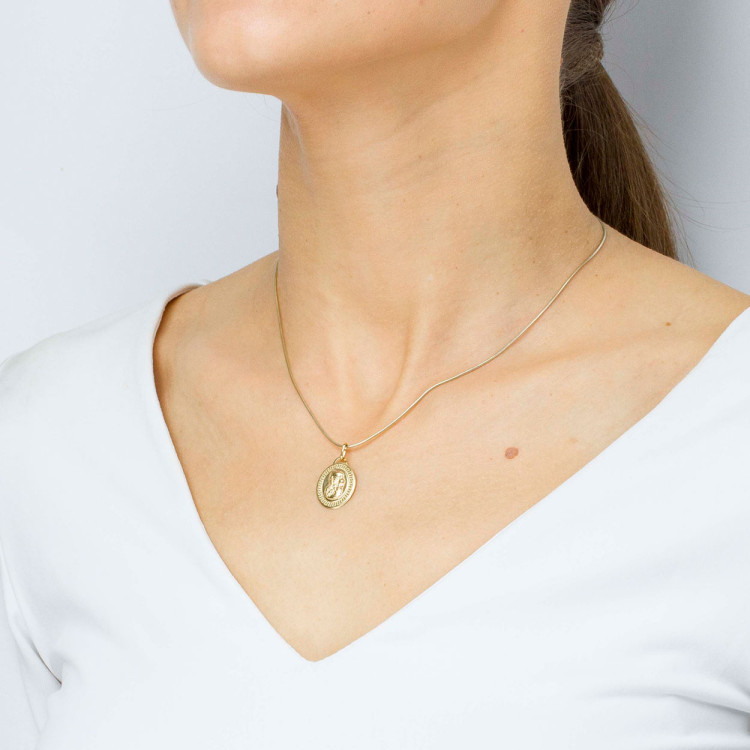 Zawieszka ze złota medalik z matką boską