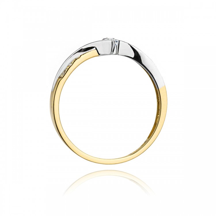 Pierścionek zaręczynowy z diamentami