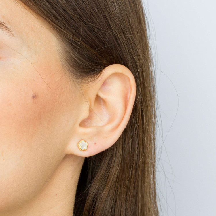 Kolczyki ze złota z masą perłową