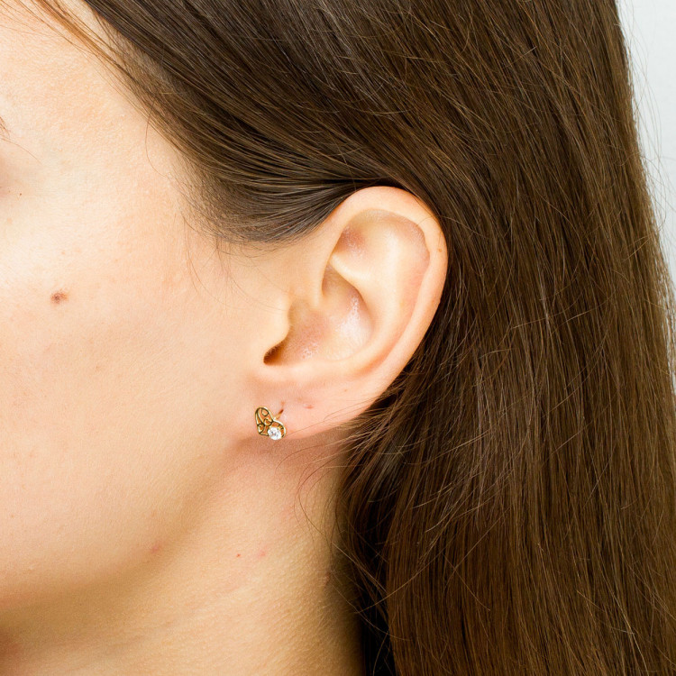 Kolczyki ze złota serca z białą cyrkonią