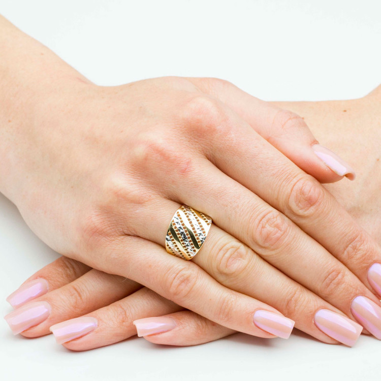 Pierścionek ze złota