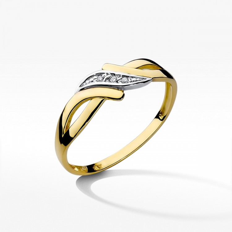 Pierścionek zaręczynowy z diamentami